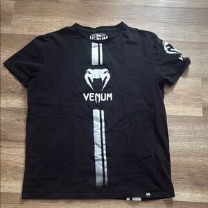 Venum T shirt